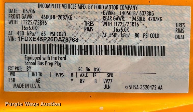 image for item MY9735 2006 Ford E450 Super Duty  school bus