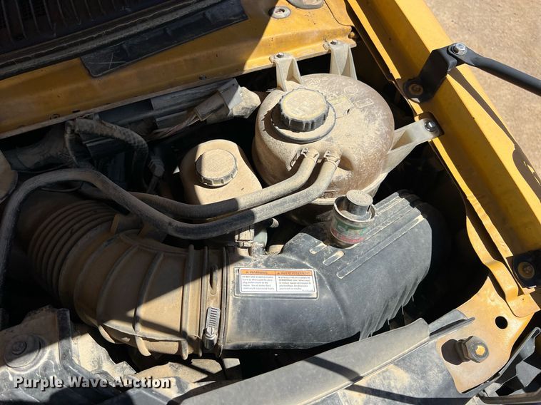 image for item MY9736 2005 Ford E450 Super Duty  school bus