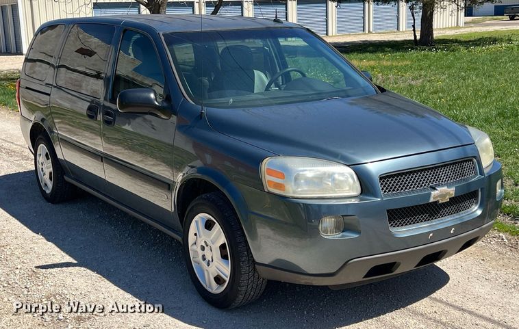 image for item MY9737 2006 Chevrolet Uplander LS  van
