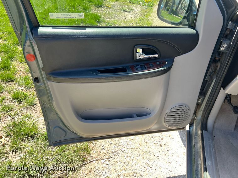 image for item MY9737 2006 Chevrolet Uplander LS  van