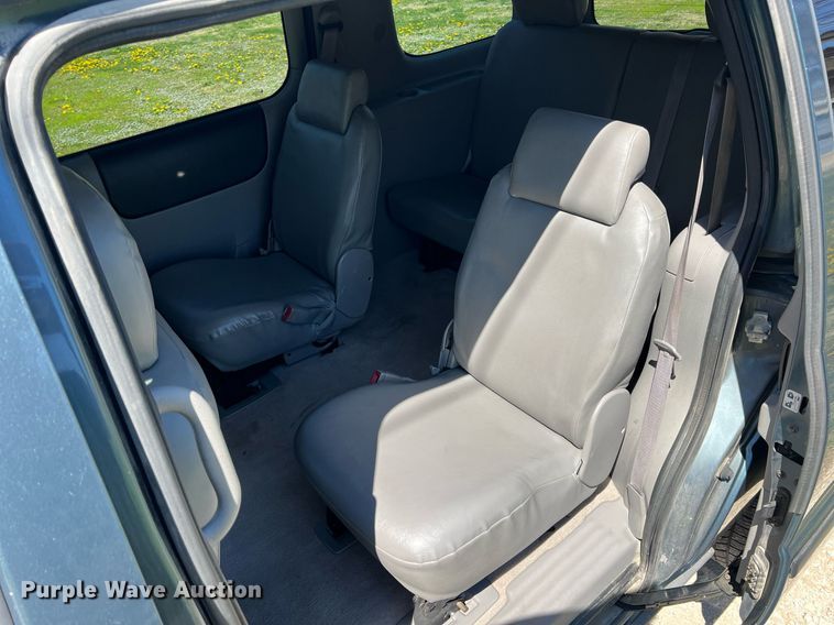 image for item MY9737 2006 Chevrolet Uplander LS  van