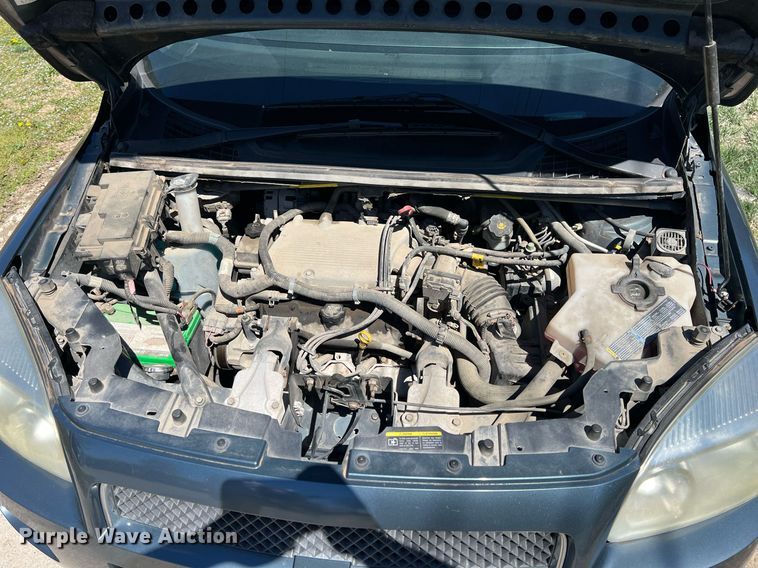 image for item MY9737 2006 Chevrolet Uplander LS  van