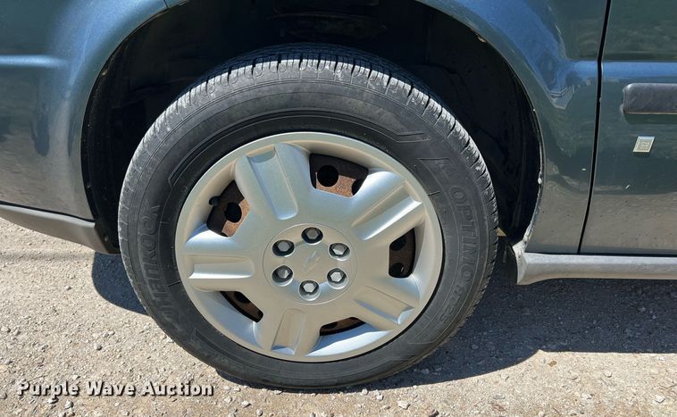 image for item MY9737 2006 Chevrolet Uplander LS  van