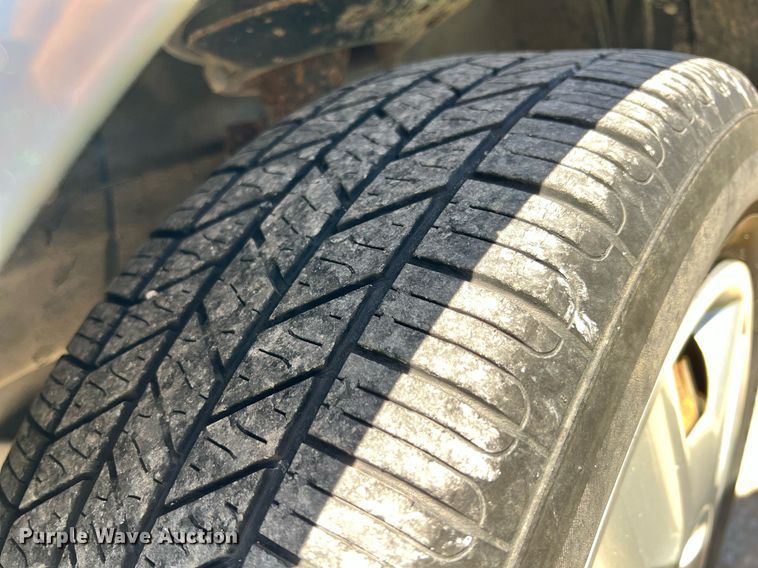 image for item MY9737 2006 Chevrolet Uplander LS  van