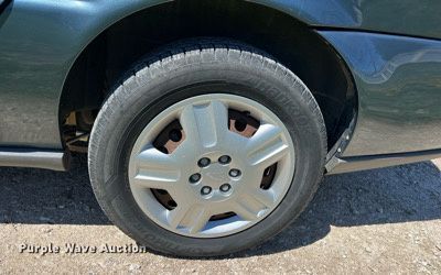 image for item MY9737 2006 Chevrolet Uplander LS  van