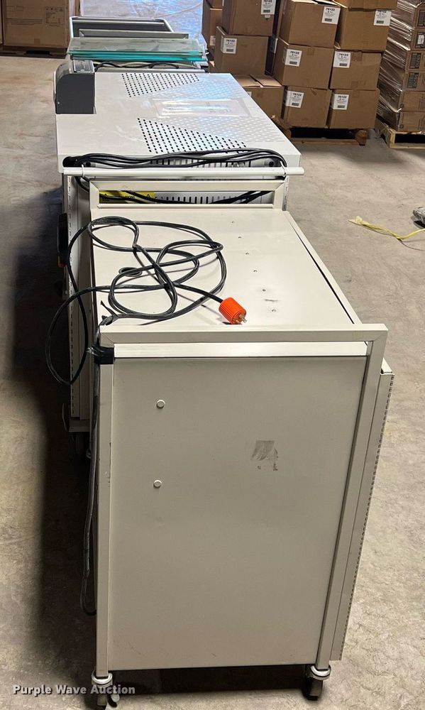 image for item MY9739 (4) charging carts