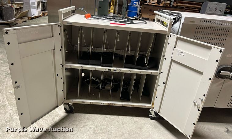 image for item MY9739 (4) charging carts