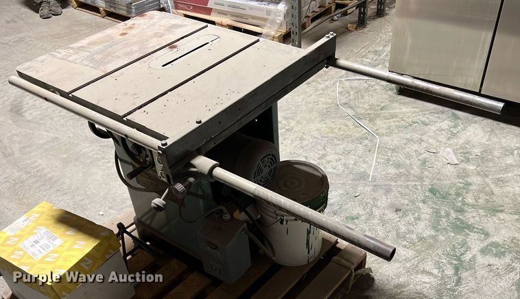 image for item MY9745 Delta Unisaw  table saw