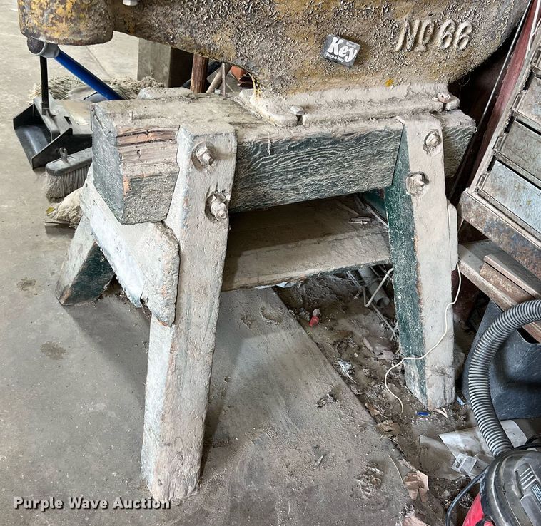 image for item MY9746 Niagara Metal Works  shear