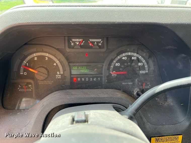 image for item MY9747 2010 Ford E450 Super Duty  school bus