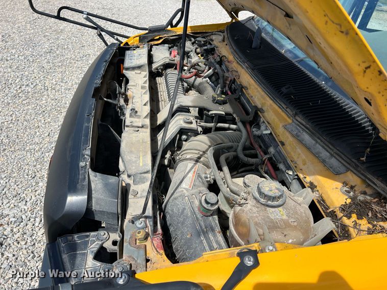 image for item MY9747 2010 Ford E450 Super Duty  school bus