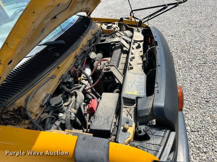 image for item MY9747 2010 Ford E450 Super Duty  school bus