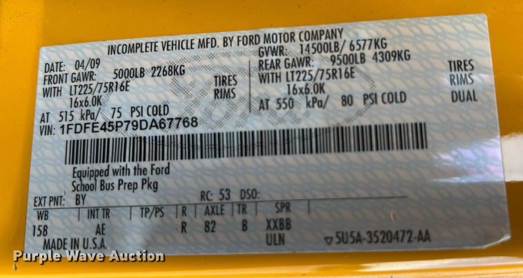 image for item MY9747 2010 Ford E450 Super Duty  school bus