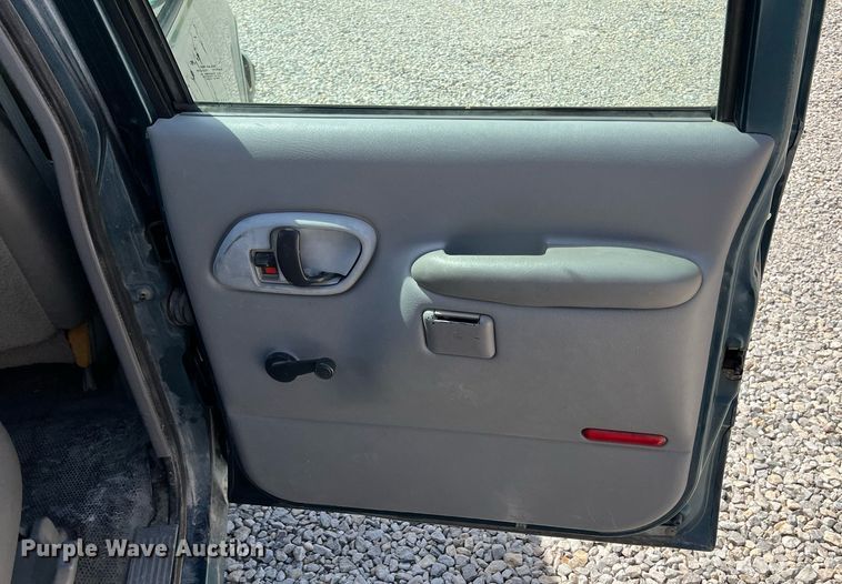 image for item MY9748 1995 Chevrolet Suburban C1500  SUV