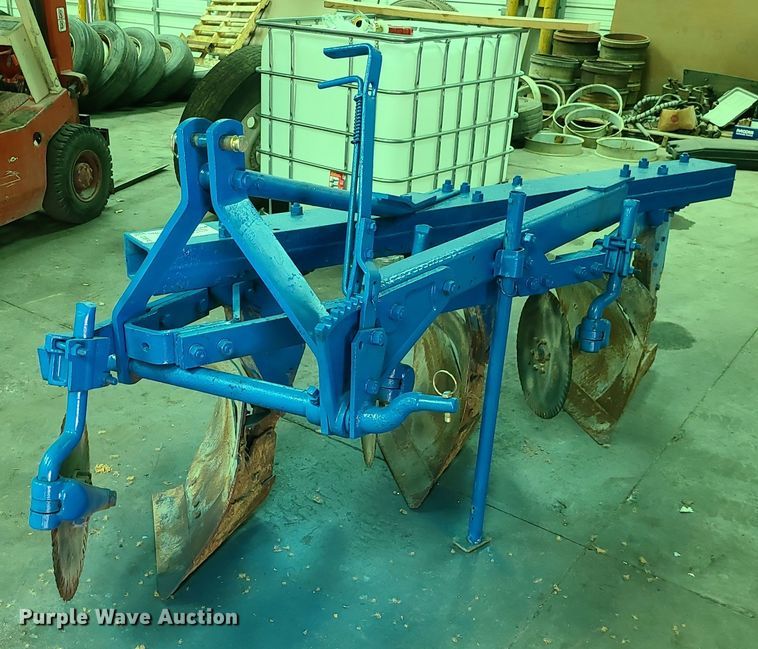 image for item DC6143 Three bottom plow