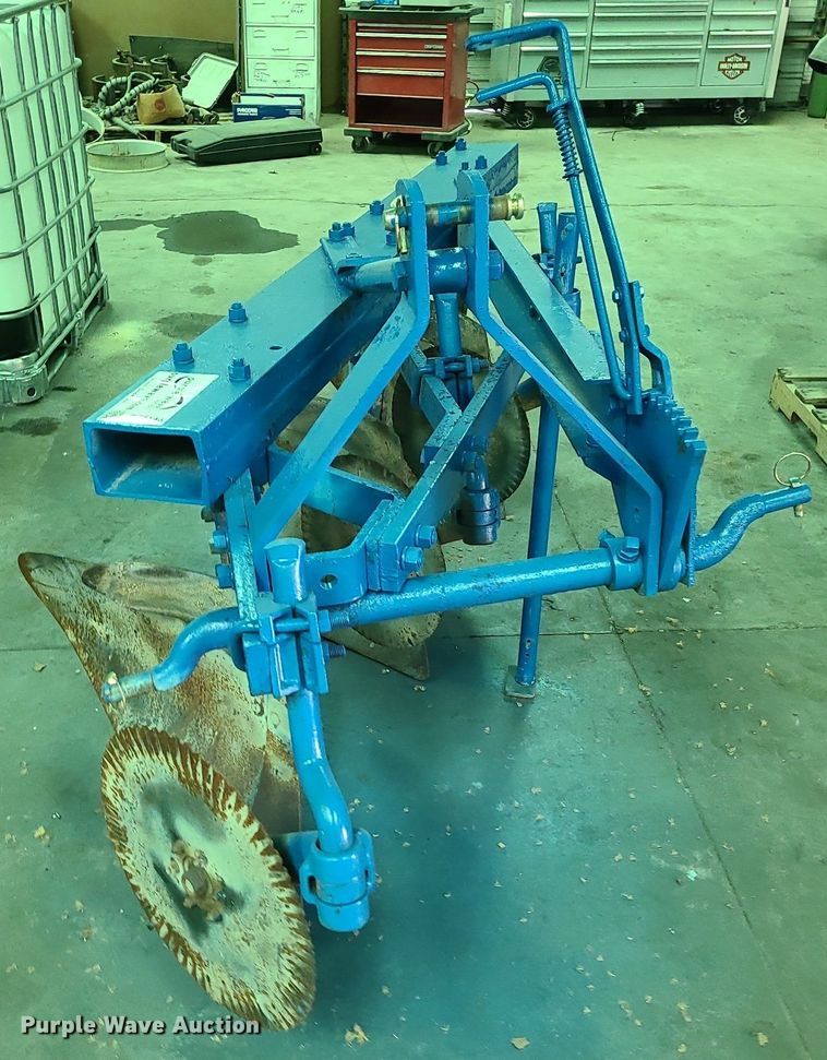 image for item DC6143 Three bottom plow