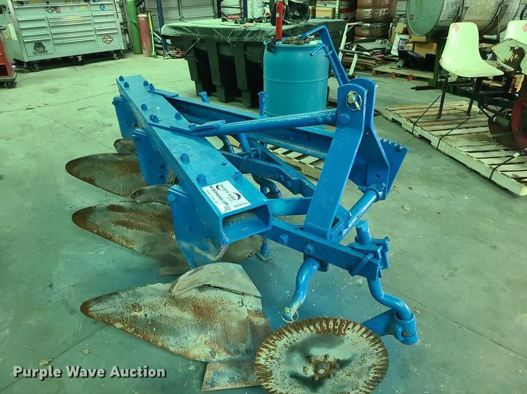 image for item DC6143 Three bottom plow