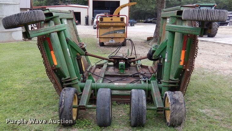 image for item DJ0828 John Deere 1517  batwing rotary mower