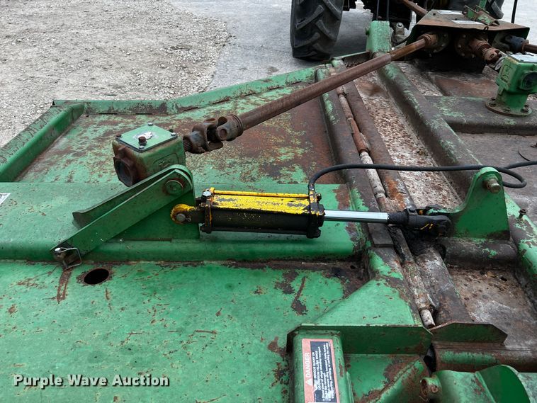 image for item DJ0828 John Deere 1517  batwing rotary mower
