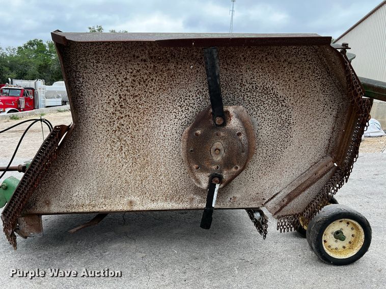 image for item DJ0828 John Deere 1517  batwing rotary mower