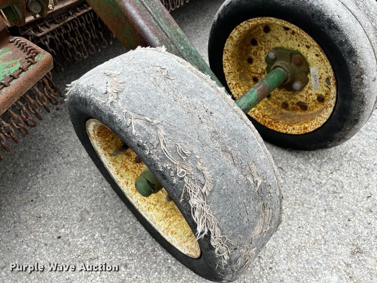 image for item DJ0828 John Deere 1517  batwing rotary mower