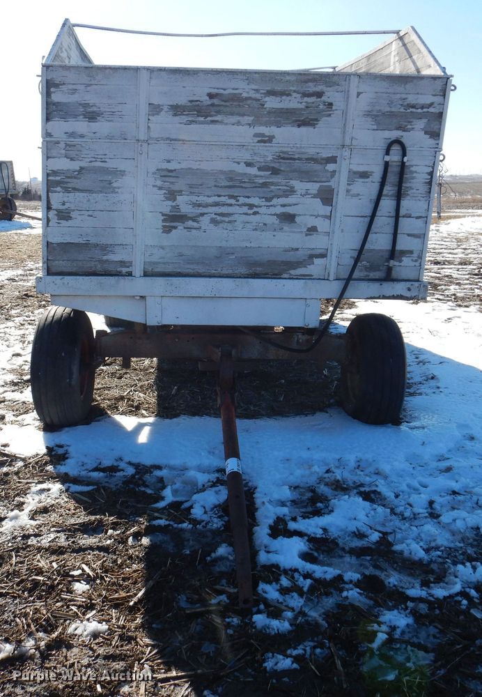 image for item DK5178 Midwest M-10  gravity wagon