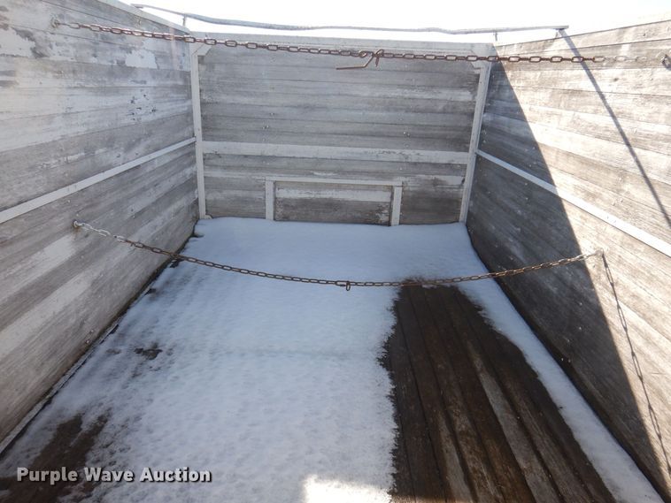 image for item DK5178 Midwest M-10  gravity wagon