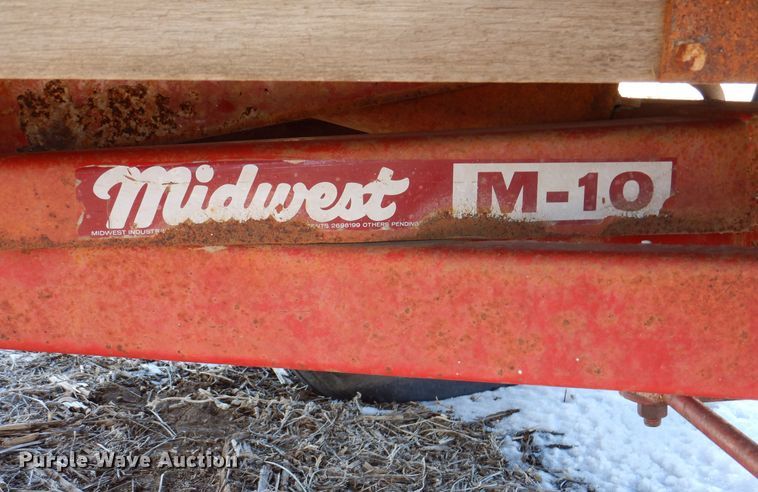 image for item DK5178 Midwest M-10  gravity wagon