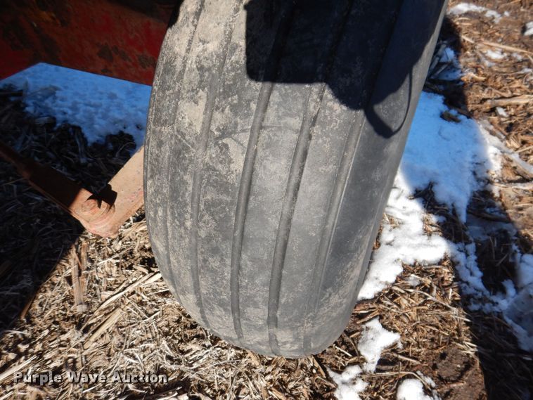 image for item DK5178 Midwest M-10  gravity wagon