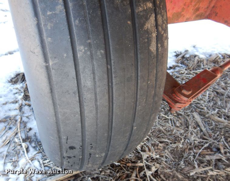 image for item DK5178 Midwest M-10  gravity wagon