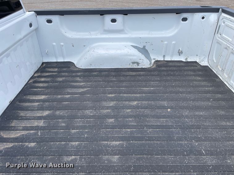 image for item DN4594 2014 Chevrolet Silverado 1500  Crew Cab pickup truck