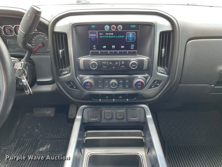 image for item DN4594 2014 Chevrolet Silverado 1500  Crew Cab pickup truck