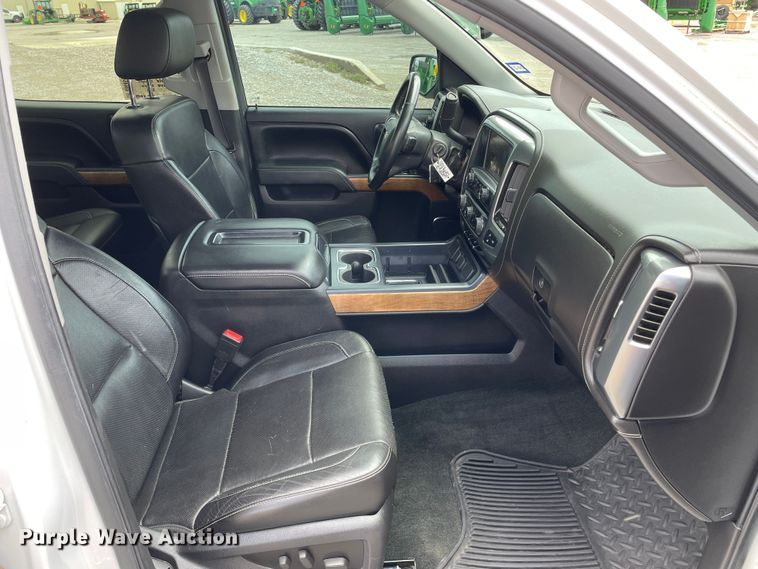 image for item DN4594 2014 Chevrolet Silverado 1500  Crew Cab pickup truck