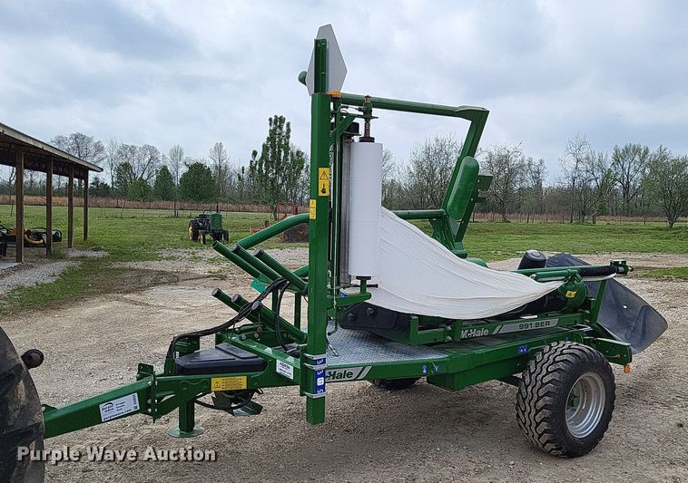 image for item DO3638 2021 McHale 991 BER  bale wrapper