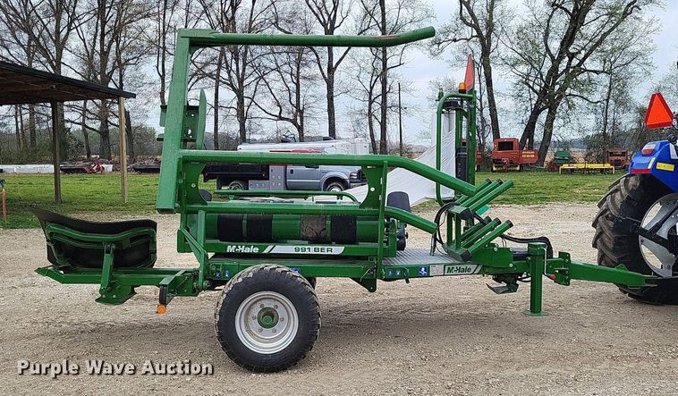 image for item DO3638 2021 McHale 991 BER  bale wrapper