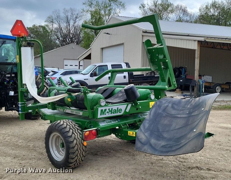 image for item DO3638 2021 McHale 991 BER  bale wrapper