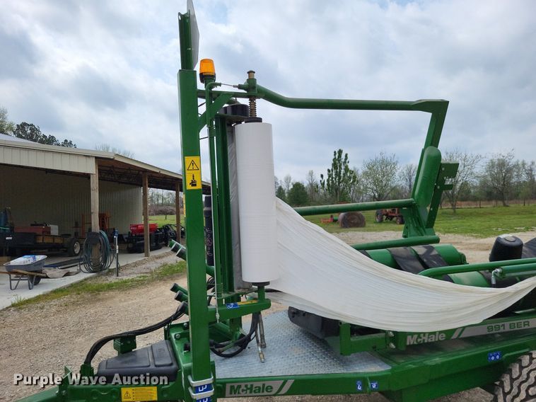 image for item DO3638 2021 McHale 991 BER  bale wrapper