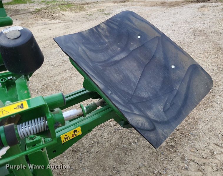 image for item DO3638 2021 McHale 991 BER  bale wrapper