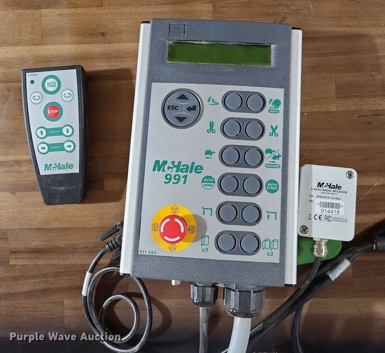 image for item DO3638 2021 McHale 991 BER  bale wrapper