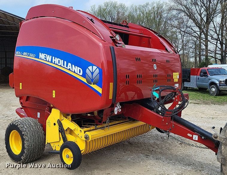 image for item DO3639 2020 New Holland Roll-Belt 560  round baler
