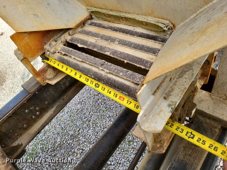 image for item DO3645 1982 Ford F800  applicator truck