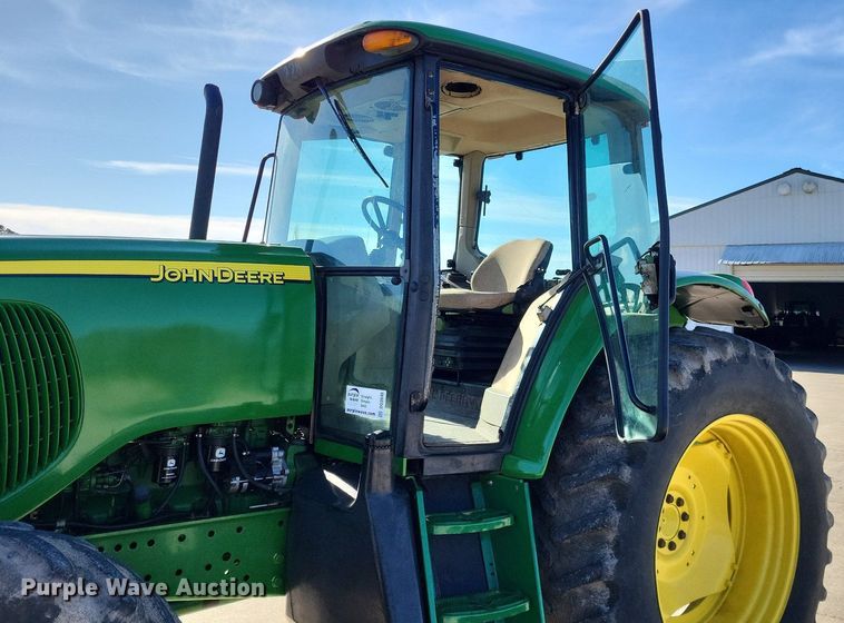 image for item DO3646 2006 John Deere 6615  MFWD tractor