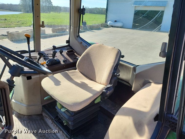 image for item DO3646 2006 John Deere 6615  MFWD tractor