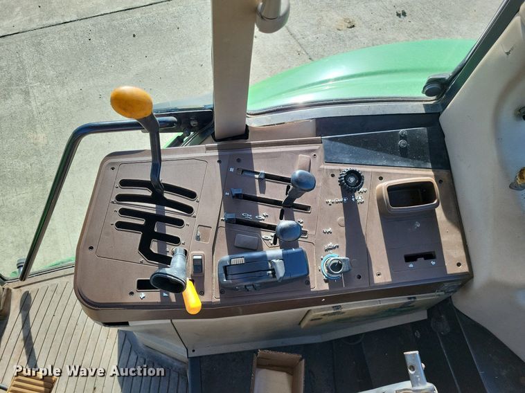 image for item DO3646 2006 John Deere 6615  MFWD tractor