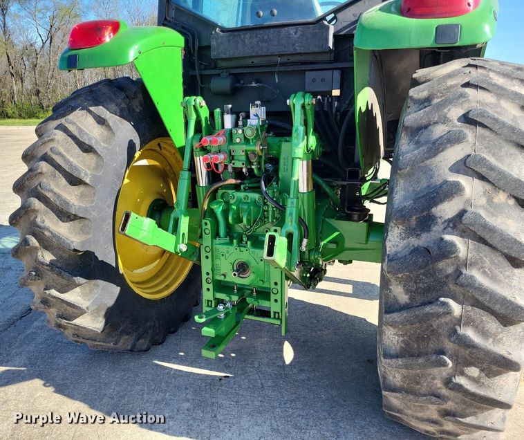 image for item DO3646 2006 John Deere 6615  MFWD tractor