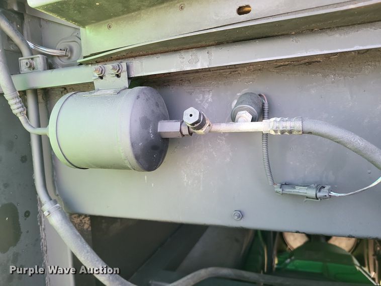 image for item DO3646 2006 John Deere 6615  MFWD tractor