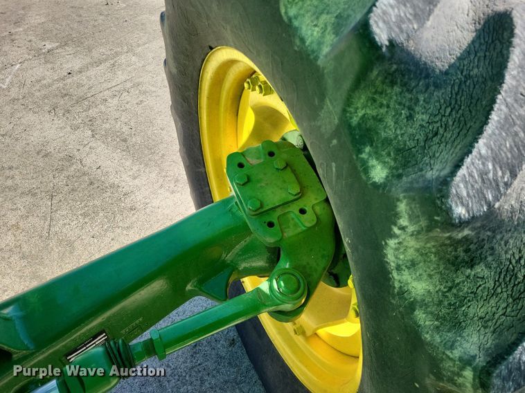 image for item DO3646 2006 John Deere 6615  MFWD tractor