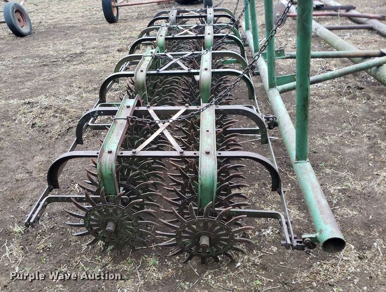 image for item DO3915 Rotary hoe