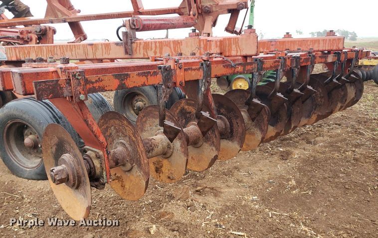 image for item DQ0364 Miller  off-set disk