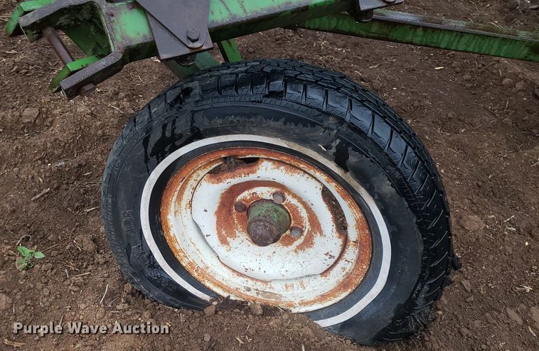 image for item DQ0365 Field cultivator